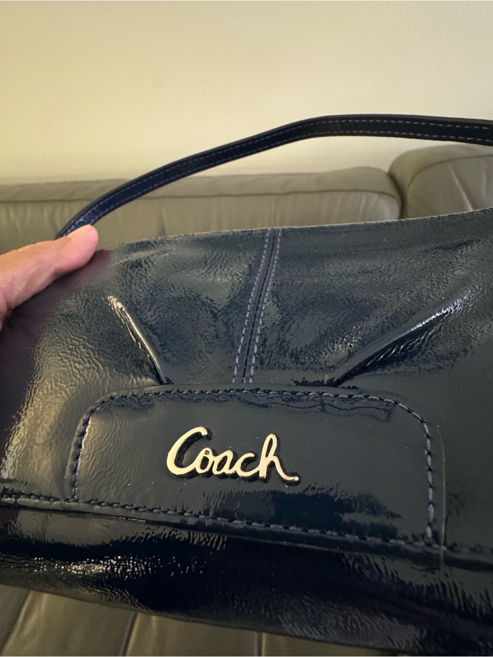 BNWOT Coach Navy Patent Leather Shoulder/Wristlet Bag with silver hardware